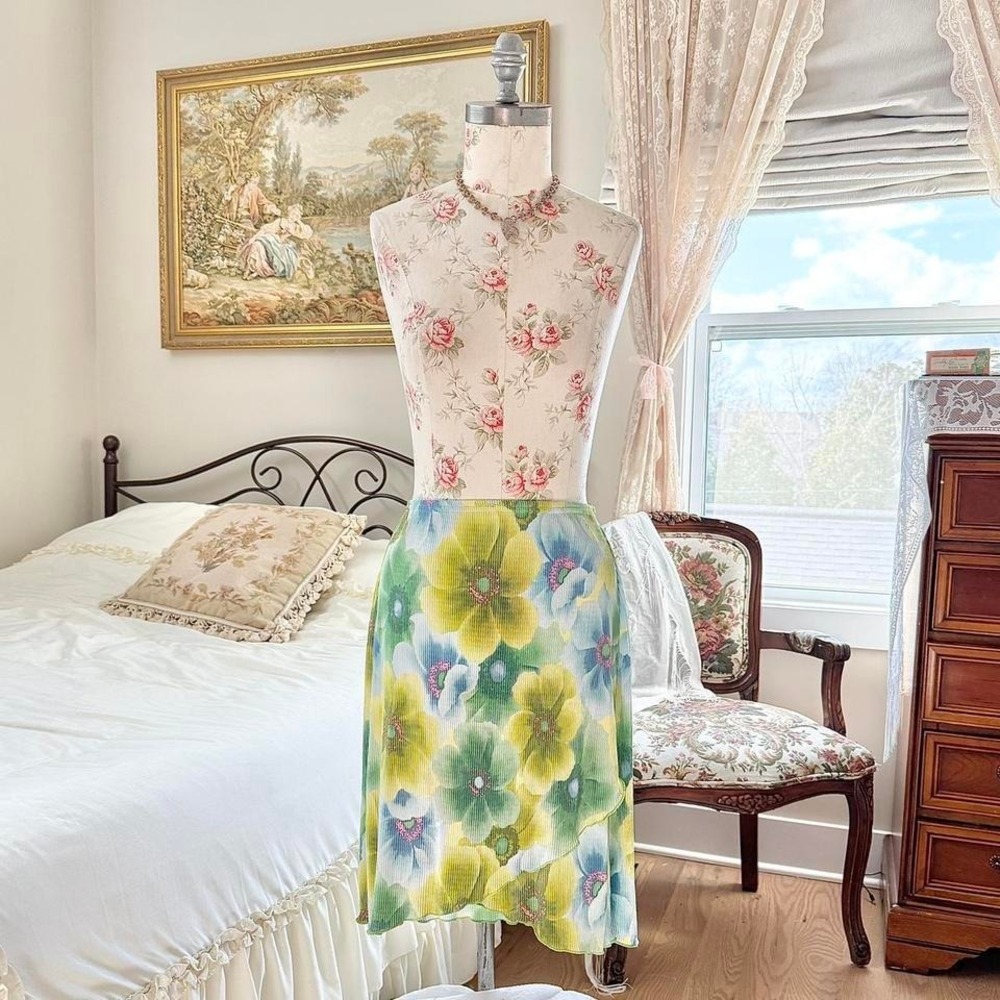 floral fairy skirt  Y2K‎ kristin nicole green floral skirt size medium
